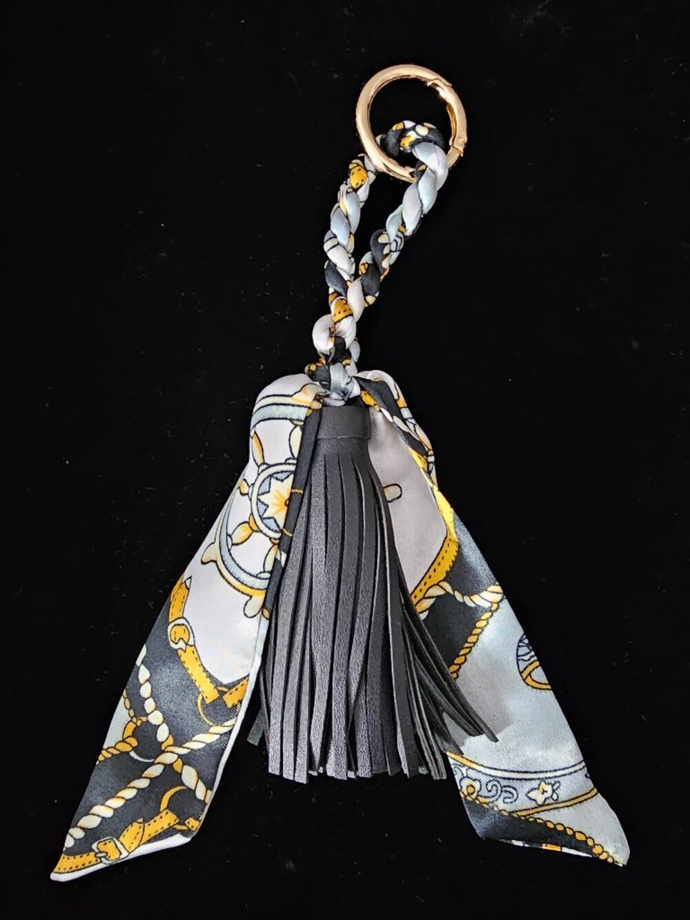 MacRae & Co Scarf Vegan Tassel Fringe Braided Keychain Bag Charm New Black Gray